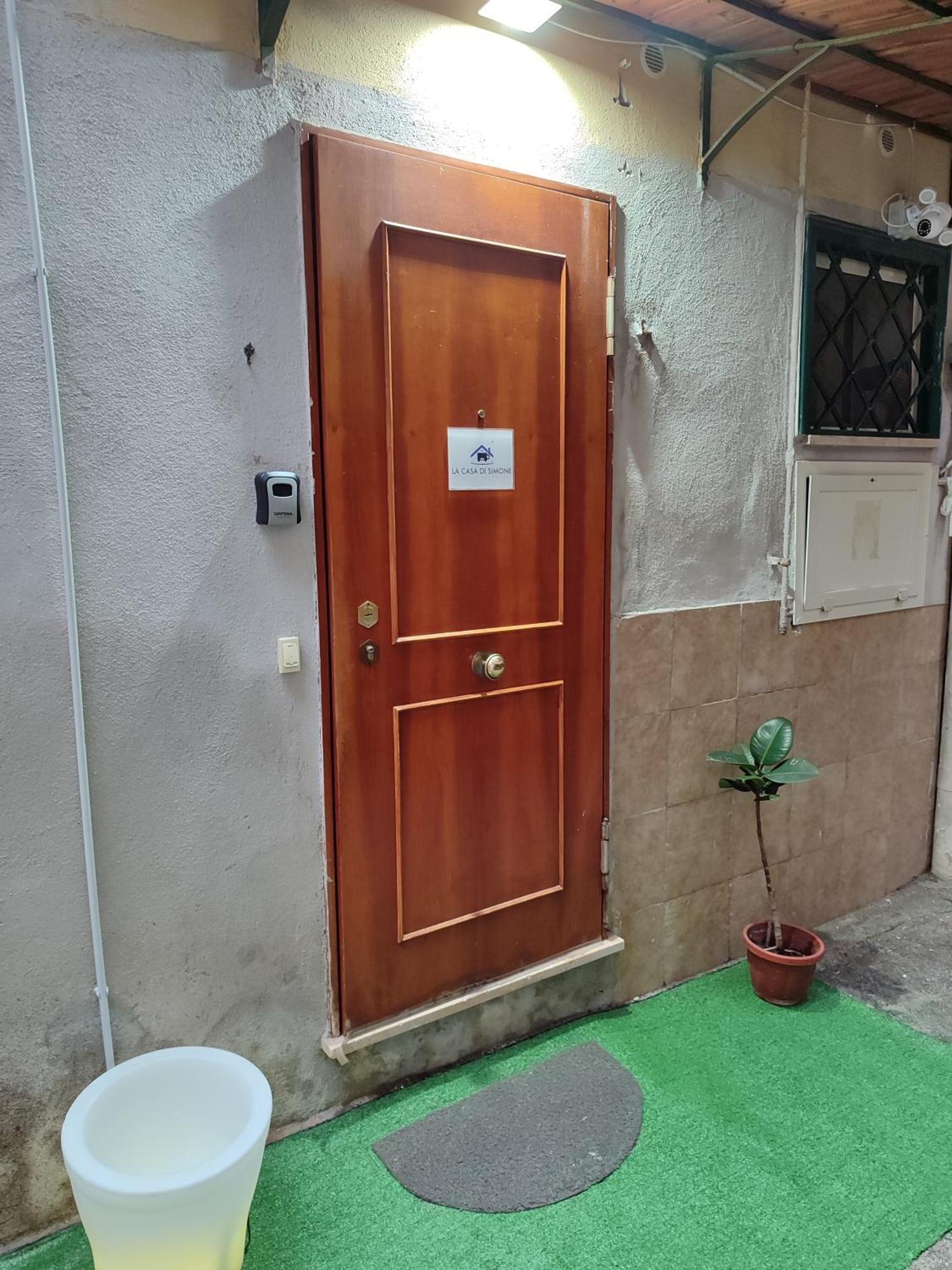 La Casa Di Simone Nápoles Exterior foto